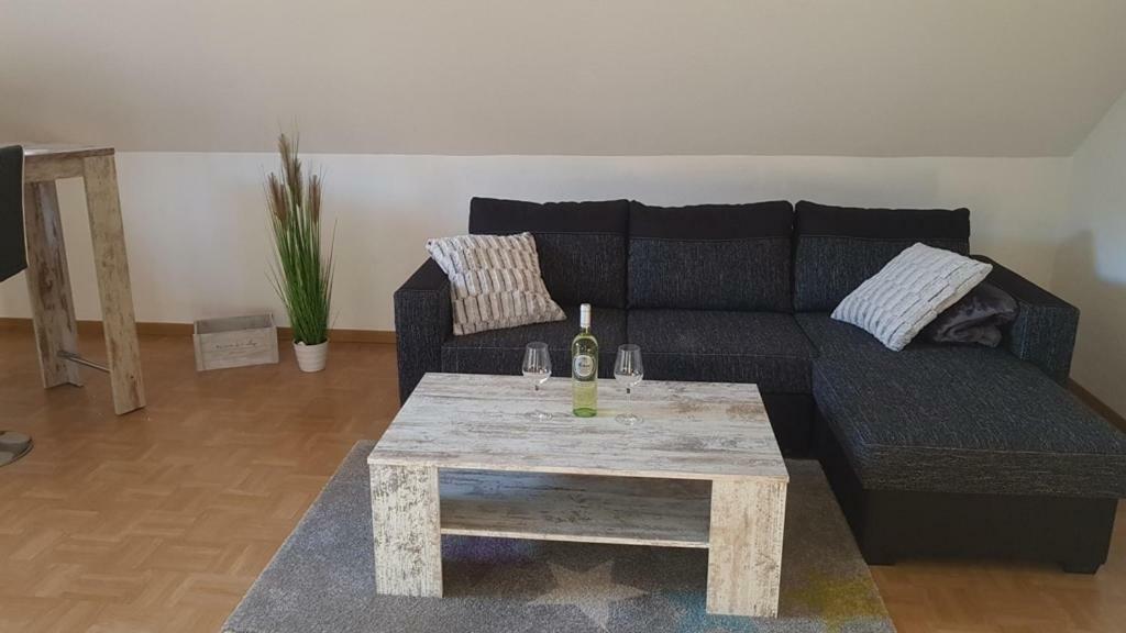 טראבן-טרארבאך Ferienwohnung Daniela מראה חיצוני תמונה