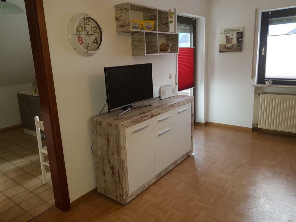 טראבן-טרארבאך Ferienwohnung Daniela מראה חיצוני תמונה
